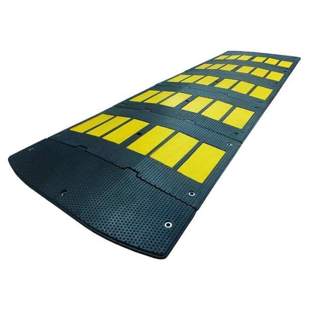 Speed Bump, 36in.W, 2in.H, 120in.L, Rubber: Amazon.com